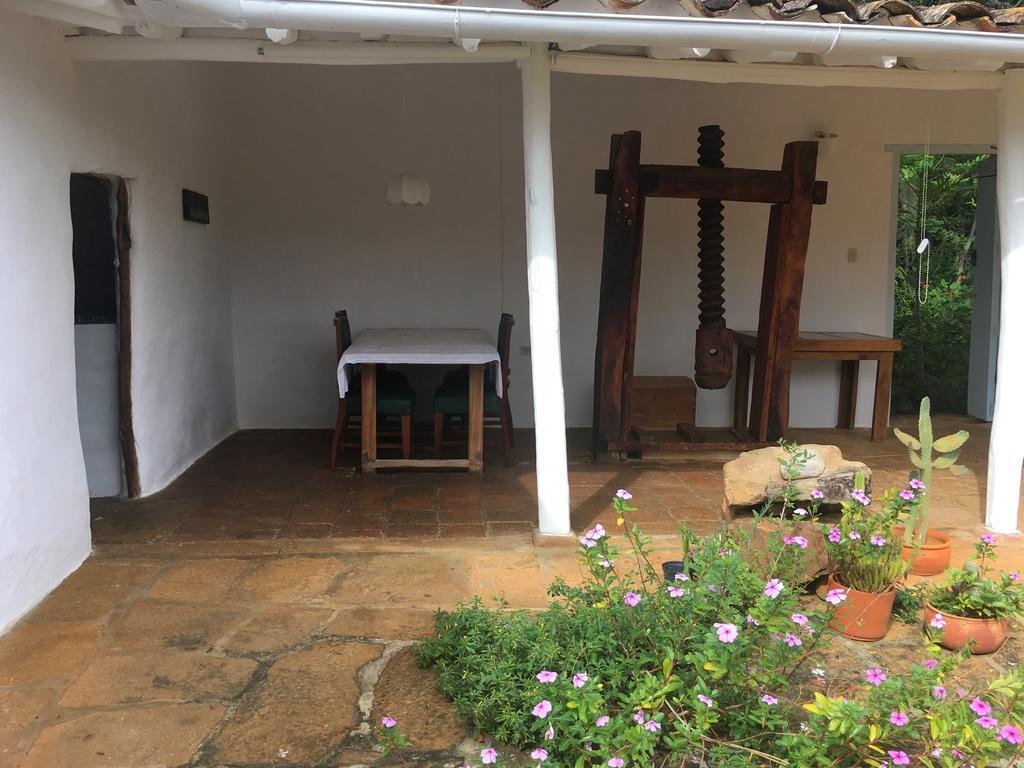 Albahaca Hospedaje Tienda باريكارا المظهر الخارجي الصورة
